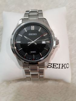 Seiko 100M Stainless Steel Watch