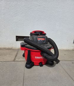 Craftsman 12-gallon vacuum