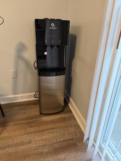 Avalon water dispenser