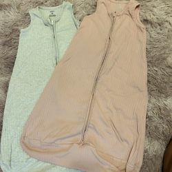 2 Carters Wearable-Blankets