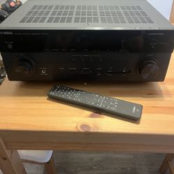 Yamaha Stereo Receiver 