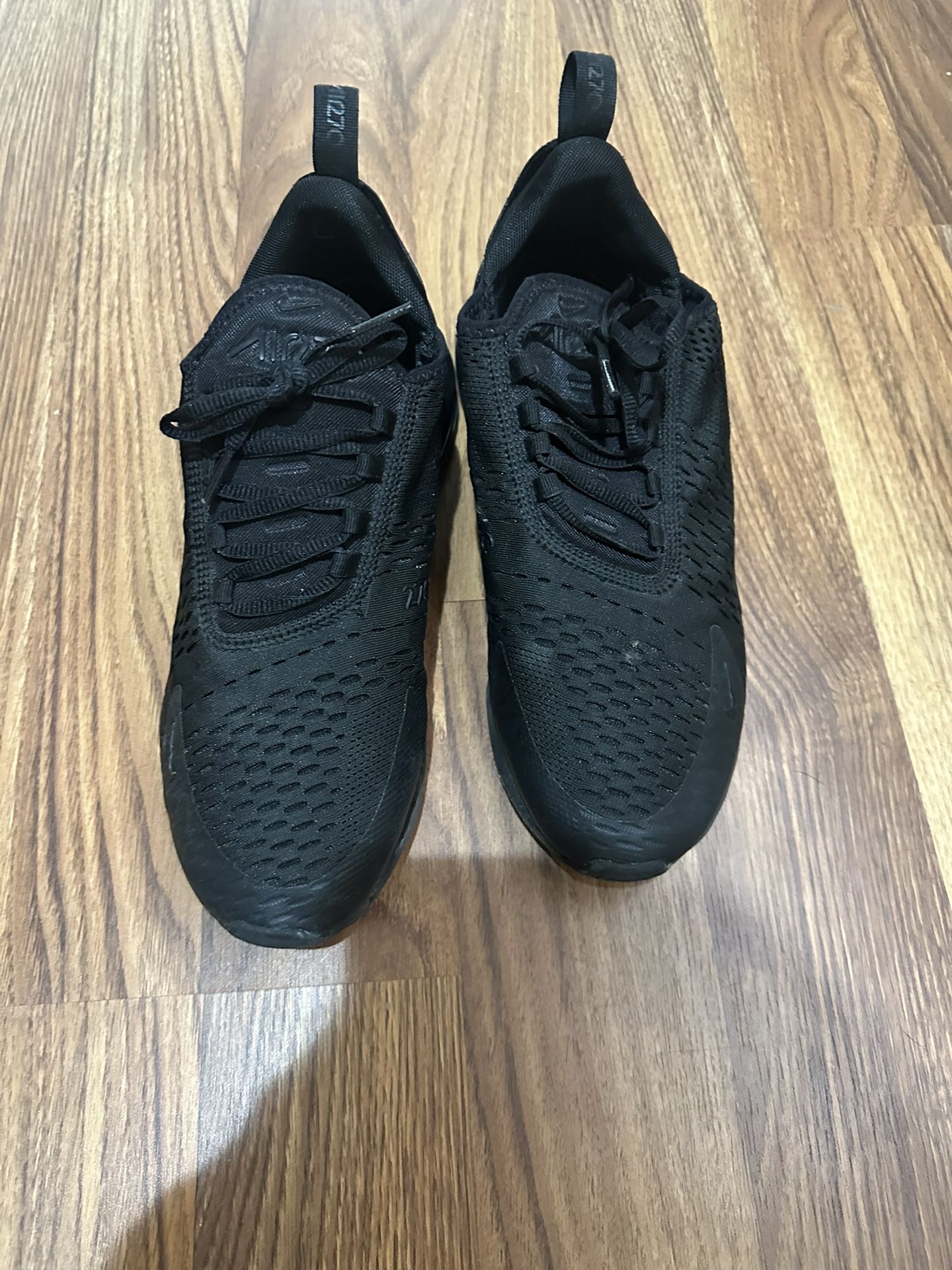 Nike Men’s Air Max 270 Running Shoes