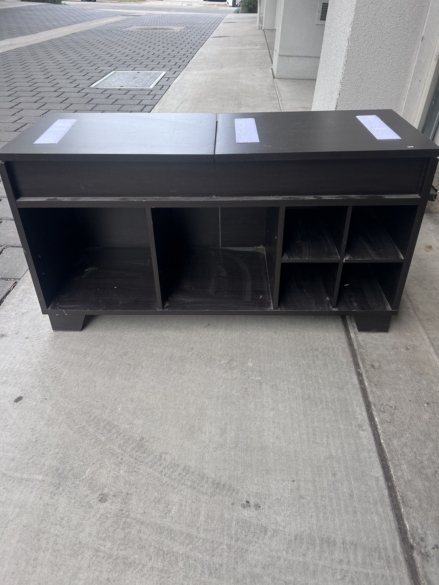 Shoe Bench With Storage And Padding Normally $150 Yours $50