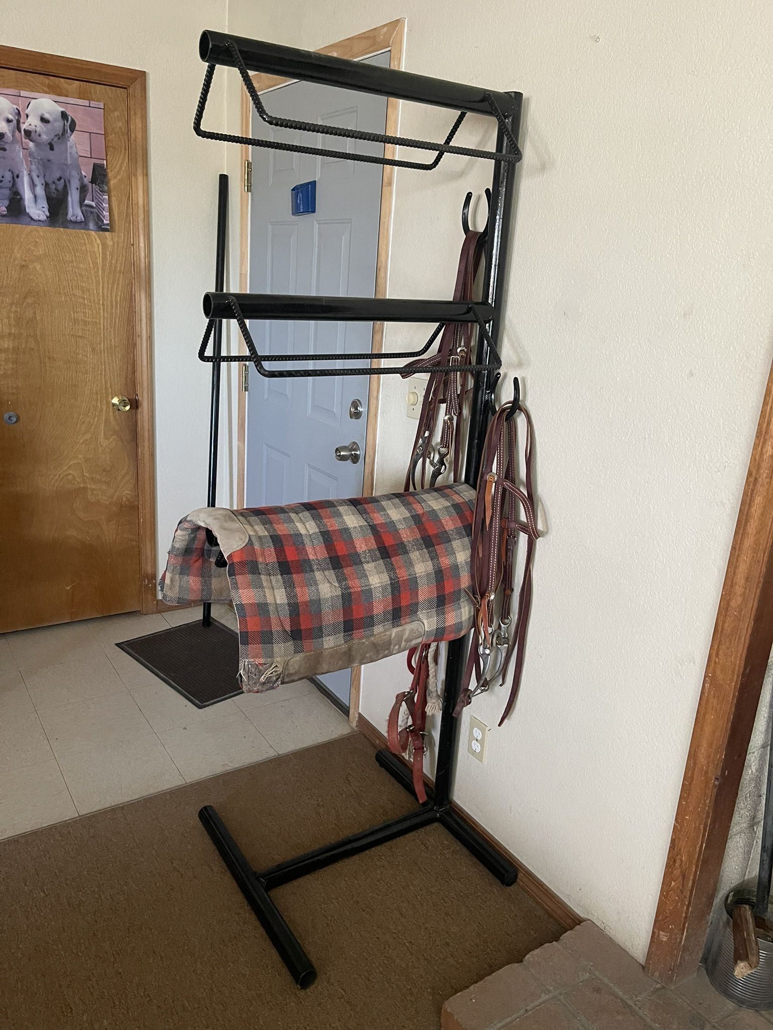3 Saddle Rack Stand