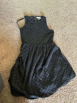 women’s or junior dress .. size small $5