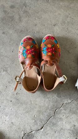Girls Huaraches