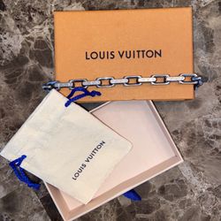 Louis Vuitton Monogram Chain Bracelet M00308