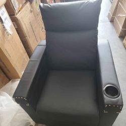 ORRD Convertible Chair
Bed with Hidden Side Table
Faux Leather Sleeper Sofa
Chair Bed, Recliner Arm