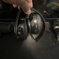 bluetooth headphones 