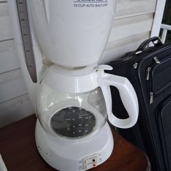 Cuisinart 8 Cup Coffee Pot Like New 