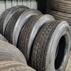Semi Truck Tires 11R 22.5