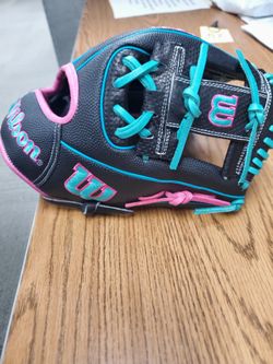 Baseball Glove 