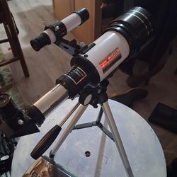 70 mm lense telescope