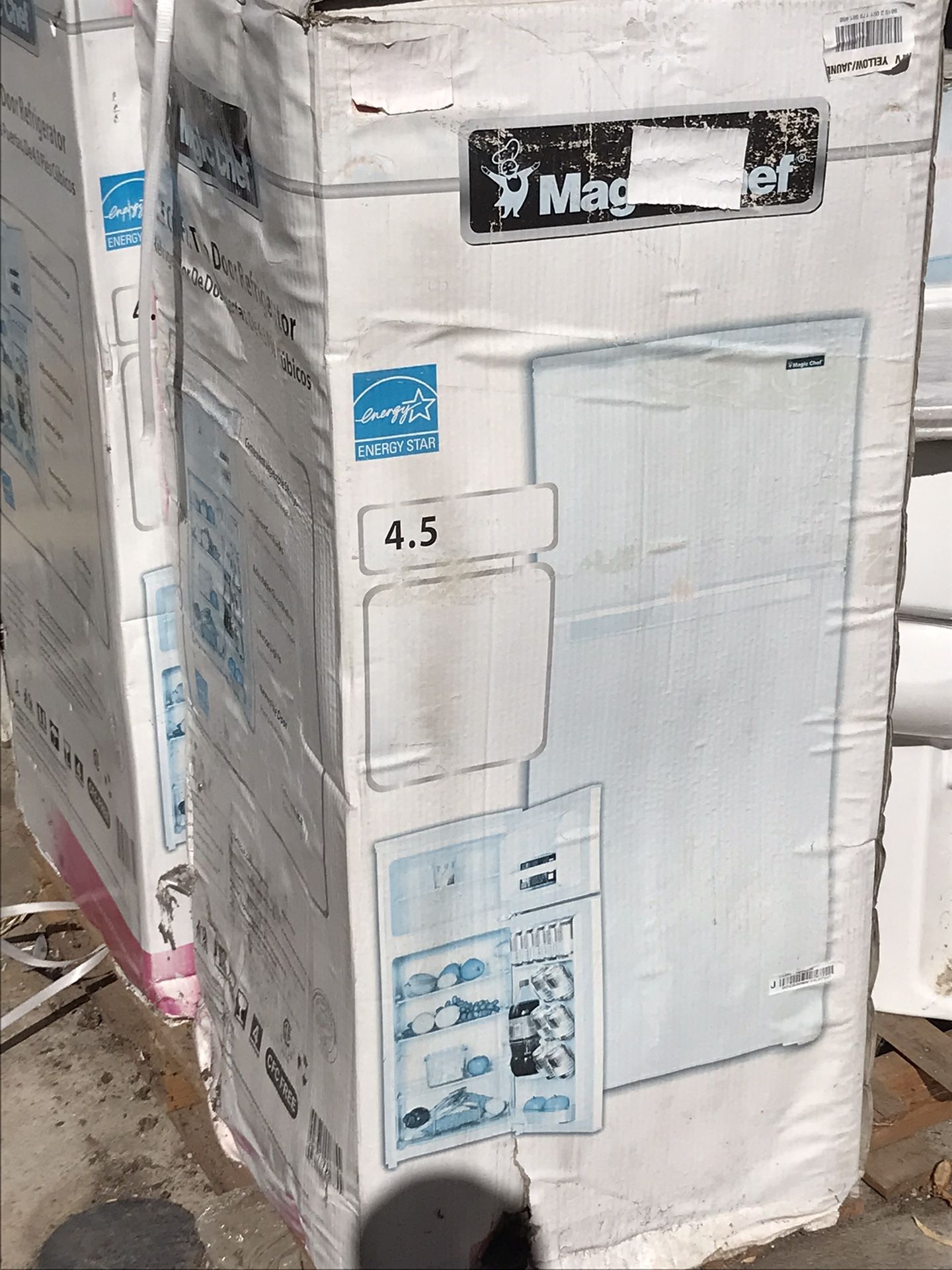 Magic Chef 4.5 Cubic Foot Refrigerator