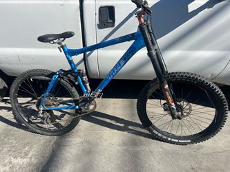 Trek fuel ex5 bike