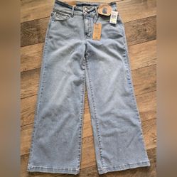 Cynthia Rowley Women's Size 4 Coral Shorts 