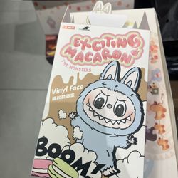 Exciting Macaron Labubu 