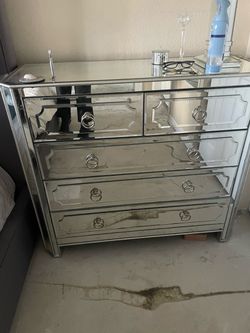 Z gallerie Mirrored 5-Drawer Dresser Chest