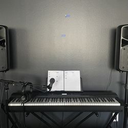 Piano Keyboard + Accessories