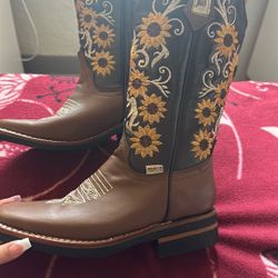 Handmade Sunflower Boots for Women 