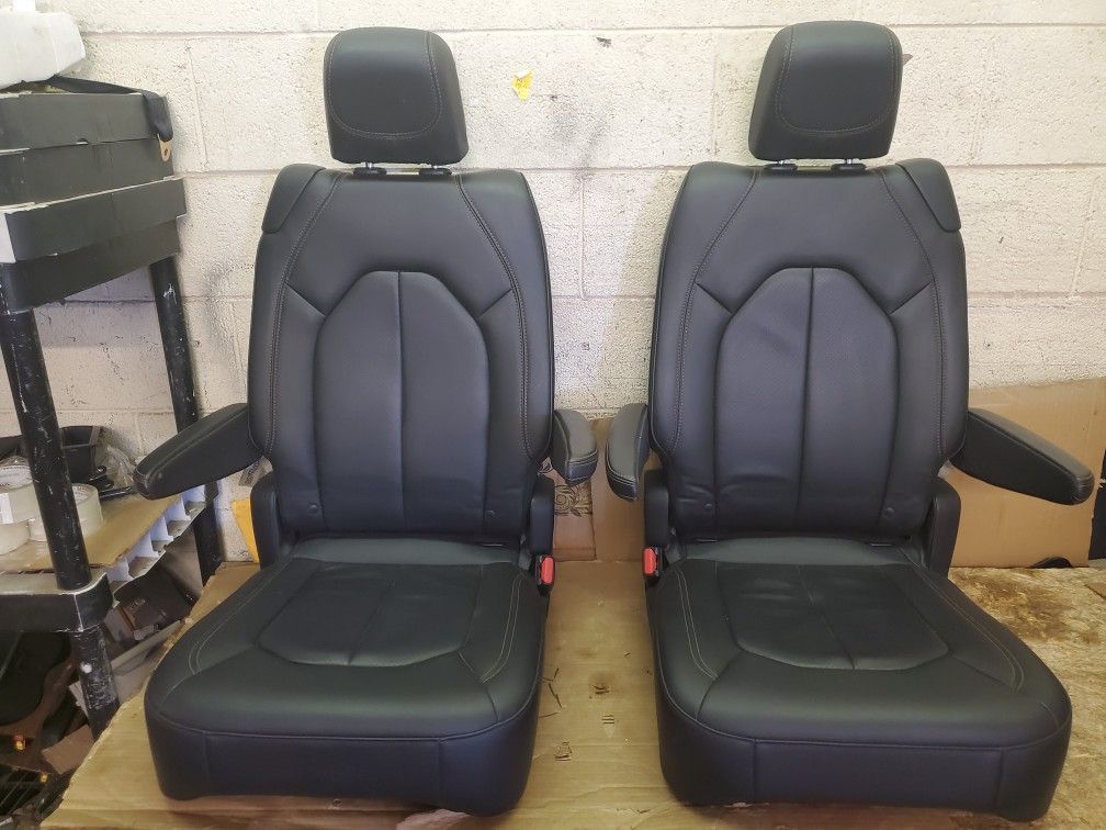 BRAND NEW BLACK LEATHER BUCKET SEATS for Sale in Phoenix, AZ OfferUp