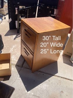 Wood 2-Drawer Filing Cabinet