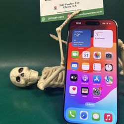 Halloween Sale! 🎃 iPhone 15 Pro AT&T 256GB - Black