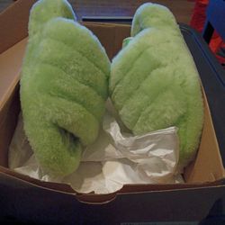 UGG FLUFF YEAH SLIPPERS 