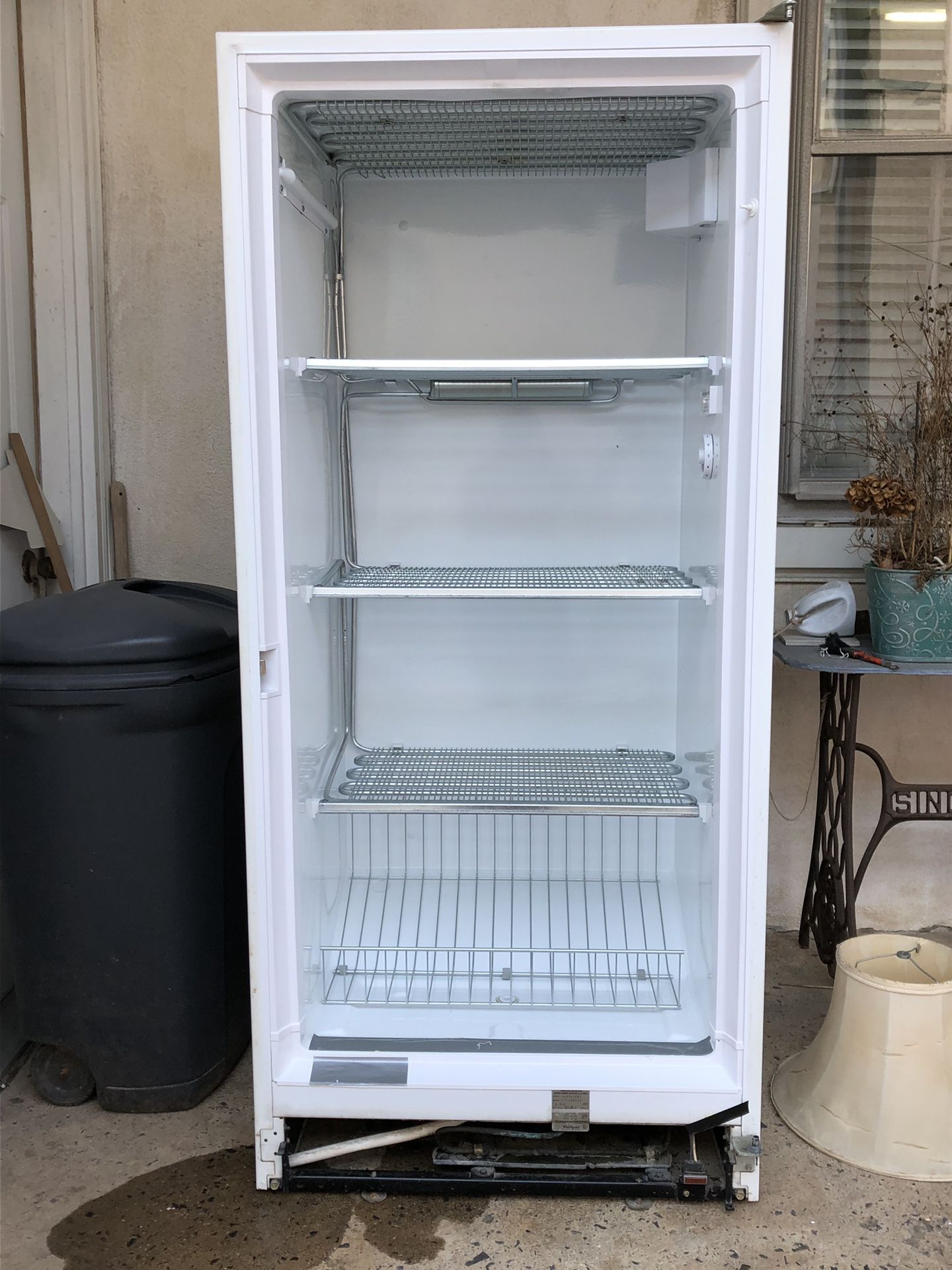 Whirlpool Locking Upright Freezer 16 cu ft 100 OBO Model EEV 161F located in Bally PA for Sale