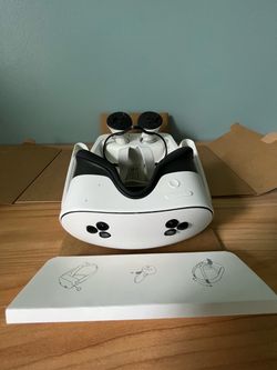 Meta Quest 3s VR Headset