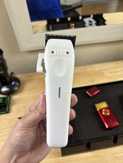 TPOB Play Clipper