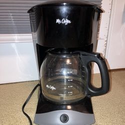 Mr Coffee Basic 12- Cup Coffee Maker