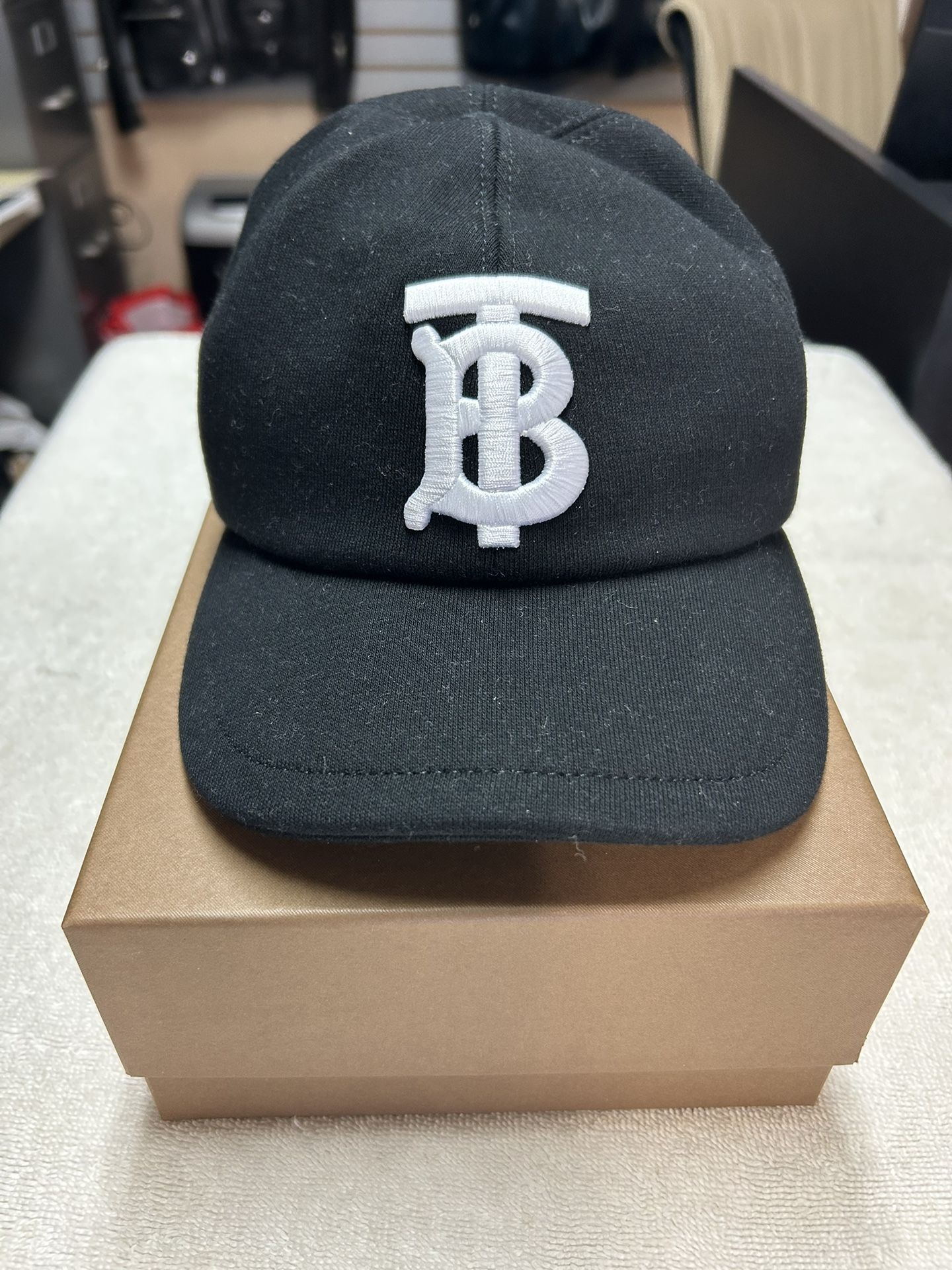 Burberry TB Black Baseball Hat Size L