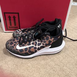Nike Court Air Zoom Zero Womens Tennis Shoe Aa8022 702 Size 8 Leopard