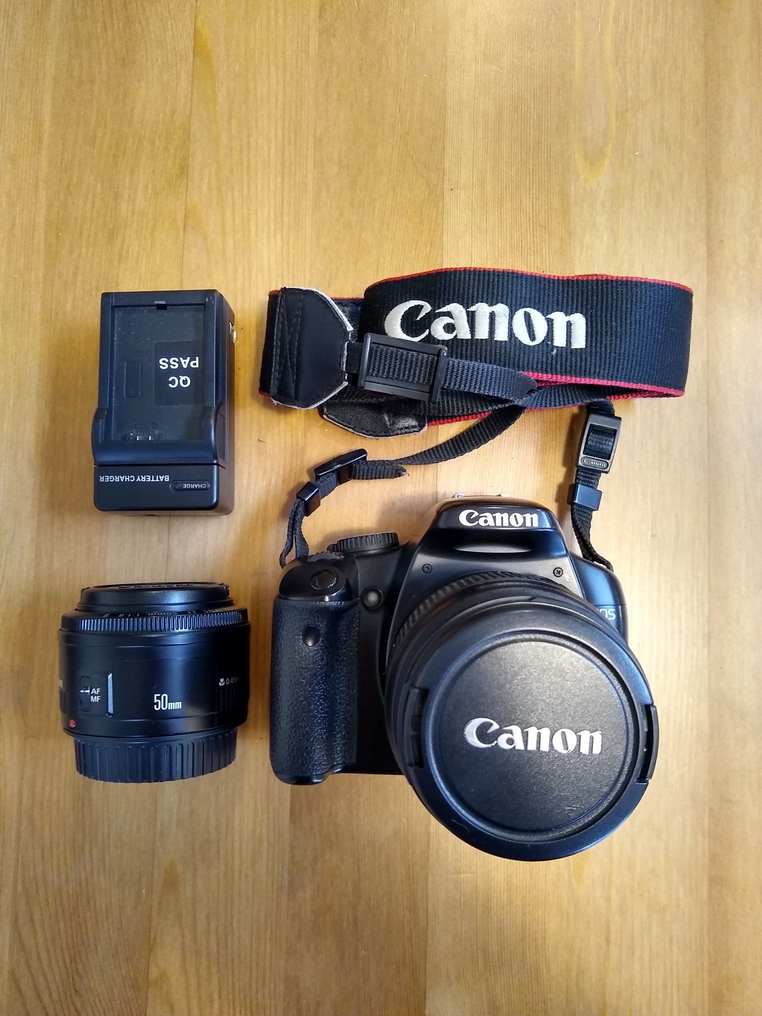Canon EOS Rebel XSi 450D DSLR camera + 2 lenses