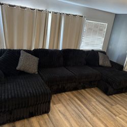 Ashley Furniture Lyndon Fog Couch