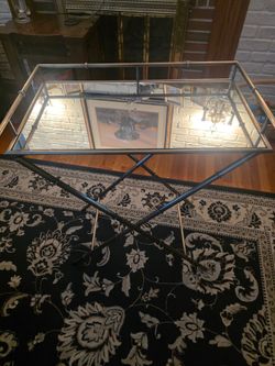 Modern mirrored top table that folds