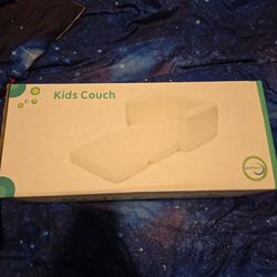 Toddler Couch, 2-in-1 Toddler Chairs Comfy 1-3 Years Old, Toddler Chair for Girls and Boys, Kids Couch Bed Fold Out, Convertible Baby Sofa to Lounge C