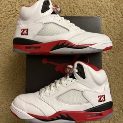 Size 11.5 (Pre owned, with box) - 2025 Air jordan 5 retro fire red black tongue