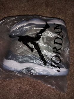 Nike Air Jordan 11 Retro