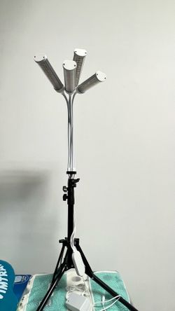 4-Head LED Grow Light with Tripod Stand
