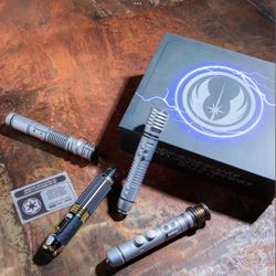 2026 Arresting the Chancellor Legacy LIGHTSABERS Hilt Set – Star Wars – D23 LIMITED EDITION