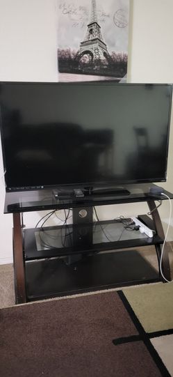 Televisor con mueble incluido