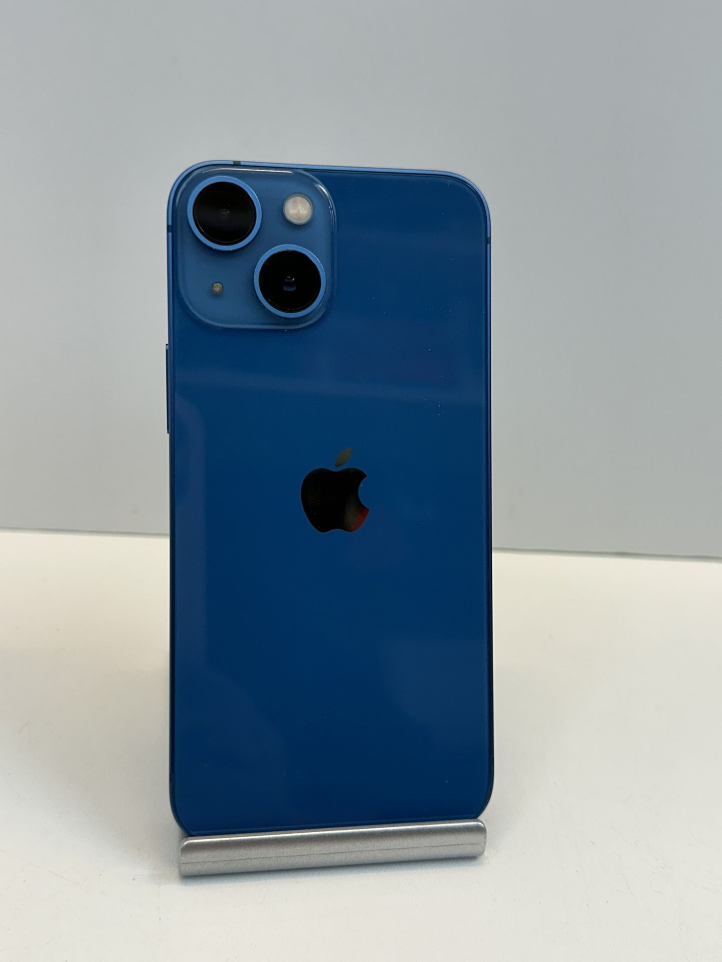 Apple iPhone 13 MINI 128gb. ( Fully Unlocked )
