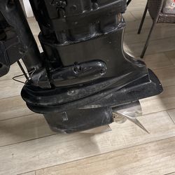 2015 Suzuki Lower Unit 140HP 