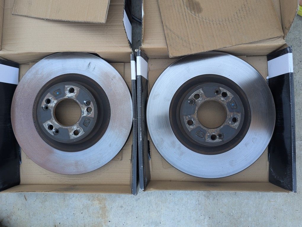 Front Brake Rotors For 2012 Hyundai Genesis Sedan 3.8