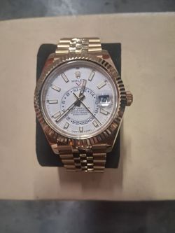 Sky-dweller 42mm on Jubilee brilliant white dial excellent condition
