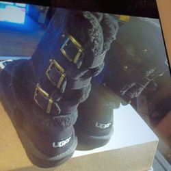 UGG  KELA TALL BOOTS  SIZE 6