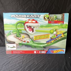 Hot Wheels Mario Kart Piranha Plant Track