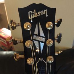 Gibson 2016 Songwriter PROGRESIVE Square Shoulder Cut-away Dreadnough Acoustic Electric Guitar. I Bought It For 3,350.00 When It Was Brand Ne